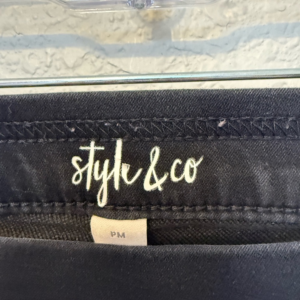 Black Skinny Jeans style & co Petite medium - Picture 5 of 14